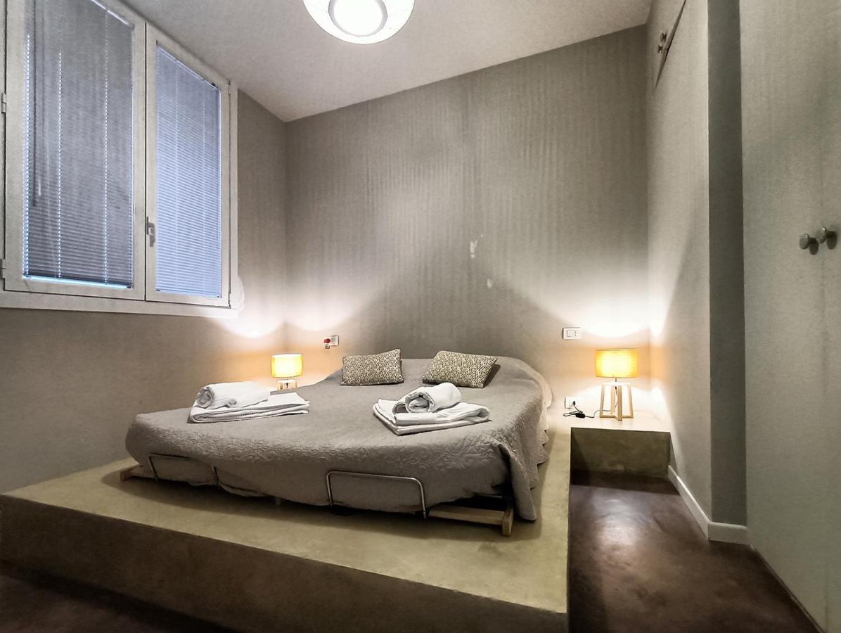 Game House In The Center Apartment มิลาน ภายนอก รูปภาพ